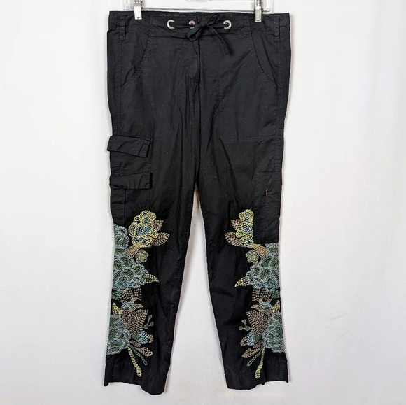 Pete & Greta JOHNNY WAS sz. 6 Floral Embroidered Cargo Pants Pockets Bohemian - Picture 1 of 9